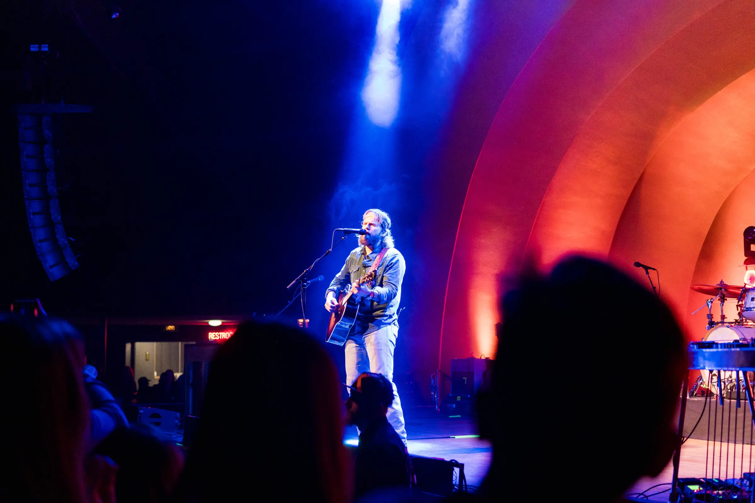 Charles Wesley Godwin Turns Every Crowd Into a Choir